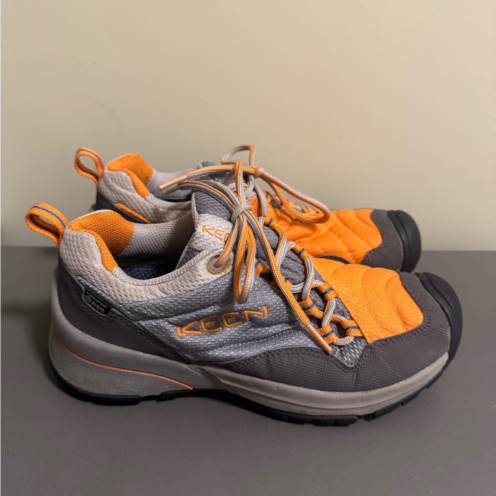 Keen Women's Orange and Gray Shoes
